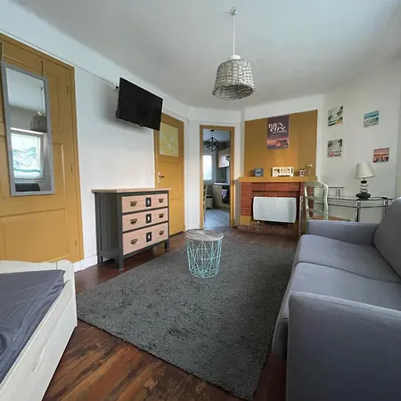 1 Min A Pied De La דירה